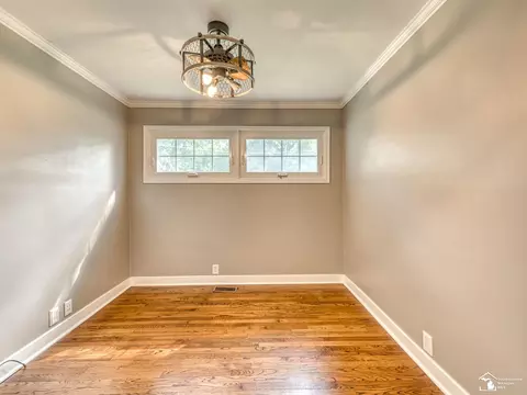 Bedroom - 2621 Bluebush, Monroe, MI 48162 photo 4 of 5