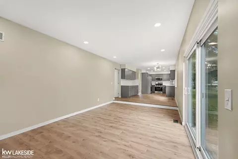 Living - 46500 Meadow, Macomb, MI 48044 photo 6 of 6