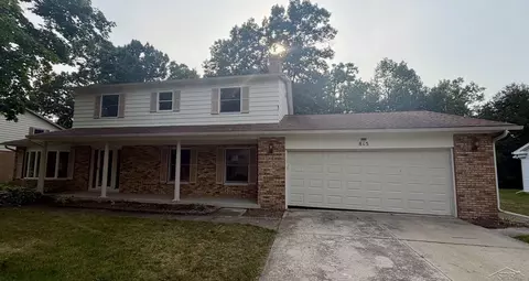 815 Canterbury, Saginaw, MI 48638