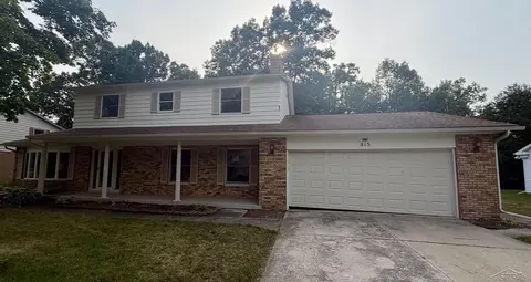 815 Canterbury, Saginaw, MI 48638