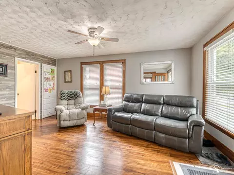 Living - 124 Arbor, Monroe, MI 48162 photo 1 of 4