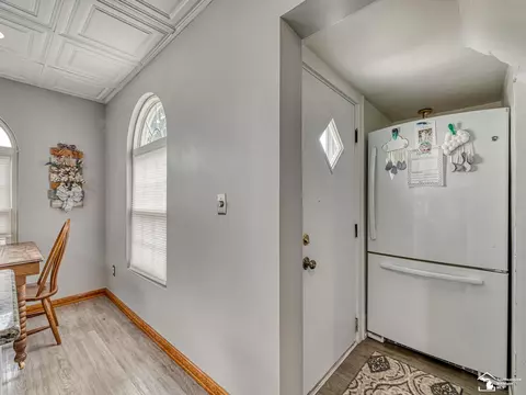 Entry Way - 124 Arbor, Monroe, MI 48162 photo 2 of 4