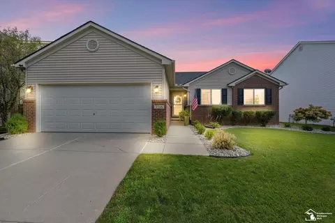 716 Falcon, Dundee, MI 48131