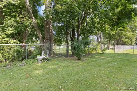 Exterior - 972 Gettysburg, Adrian, MI 49221 photo 4 of 5