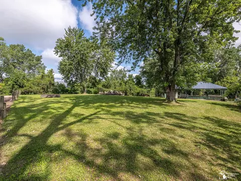 14060 Laplaisance, Monroe, MI 48161 photo 9