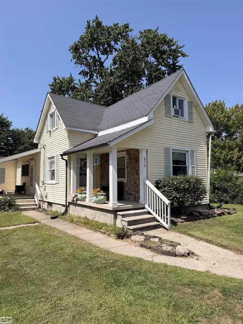 818 S 4th, Marine City, MI 48039