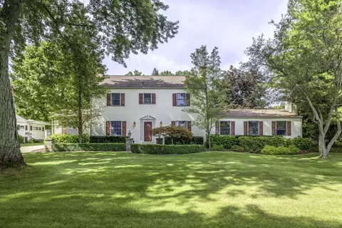 4333 Gratiot, Fort Gratiot, MI 48059