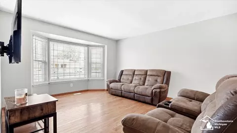 Living - 19511 Wherle, Brownstown, MI 48193 photo 1 of 1