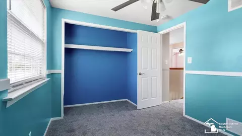 Bedroom - 19511 Wherle, Brownstown, MI 48193 photo 1 of 7