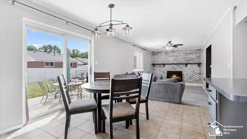 Dining - 19511 Wherle, Brownstown, MI 48193 photo 1 of 1