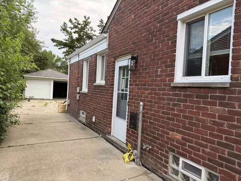 Exterior - 16736 Veronica, Eastpointe, MI 48021 photo 3 of 5