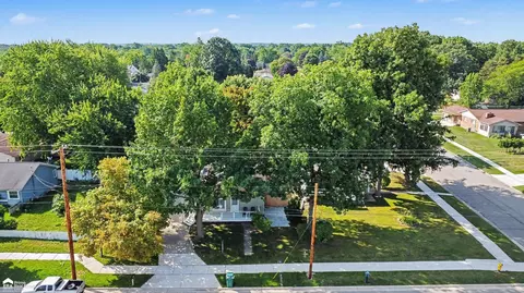View/Area - 704 E North, Owosso, MI 48867 photo 6 of 8
