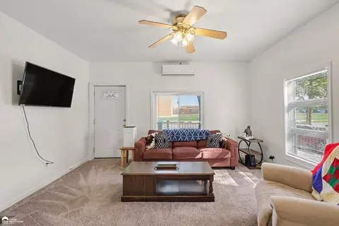 Other - 704 E North, Owosso, MI 48867 photo 3 of 7