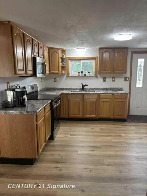Kitchen - 234 W Elder, Harrison, MI 48625 photo 2 of 2