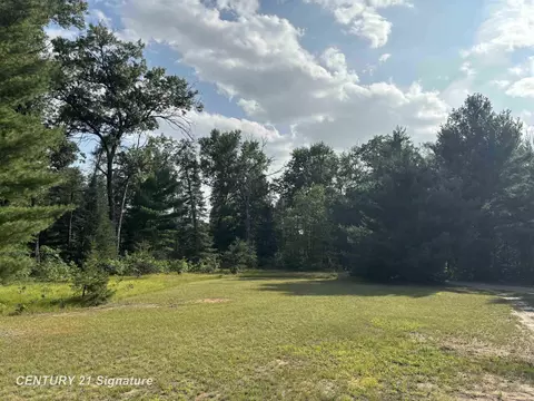 Exterior - 234 W Elder, Harrison, MI 48625 photo 5 of 7