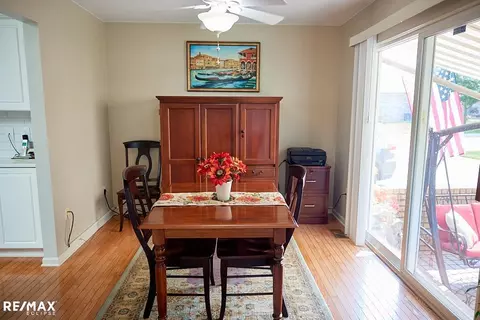 Dining - 49849 Hidden Valley Dr, Macomb, MI 48044 photo 2 of 2