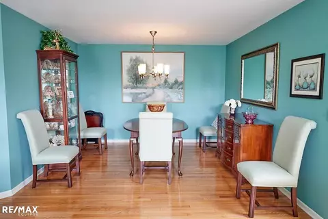 Dining - 49849 Hidden Valley Dr, Macomb, MI 48044 photo 1 of 2