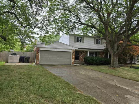 35356 Monza Ct, Sterling Heights, MI 48312