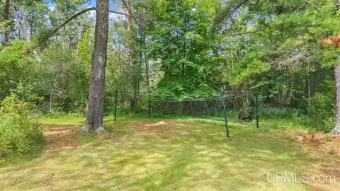 Exterior - 5328 12th, Escanaba, MI 49829 photo 6 of 9