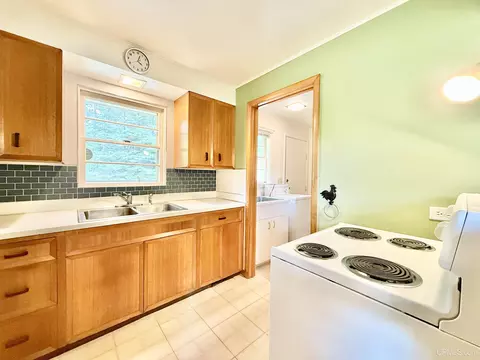 Kitchen - 5328 12th, Escanaba, MI 49829 photo 3 of 4
