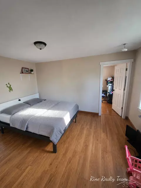 Bedroom - 2561 E Mnr, Au Gres, MI 48703 photo 4 of 4