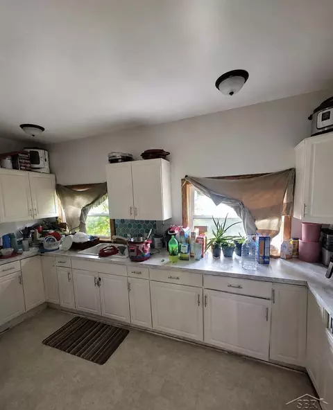 Kitchen - 2561 E Mnr, Au Gres, MI 48703 photo 2 of 2