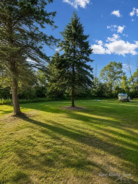 Exterior - 2561 E Mnr, Au Gres, MI 48703 photo 2 of 3