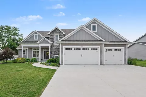 4716 N West Vw, Bay City, MI 48706