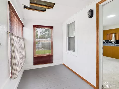 Exterior - 1706 Hemlock, Monroe, MI 48162 photo 3 of 7