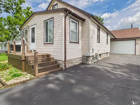 Other - 1706 Hemlock, Monroe, MI 48162 photo 1 of 13