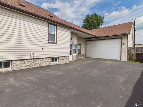 Other - 1706 Hemlock, Monroe, MI 48162 photo 2 of 13