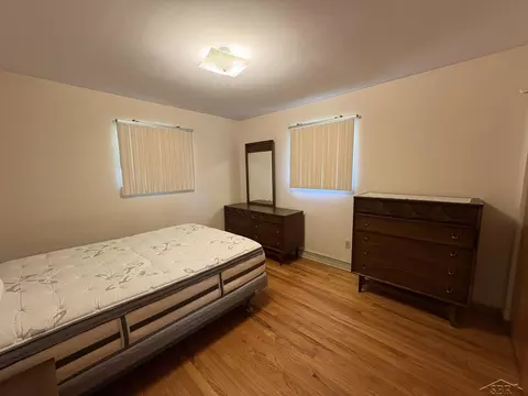 Bedroom - 3055 W Navaho Trl, Hemlock, MI 48626 photo 1 of 2