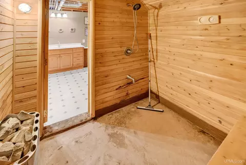 Bath - 1675 Ellsworth, Ishpeming, MI 49849 photo 5 of 5