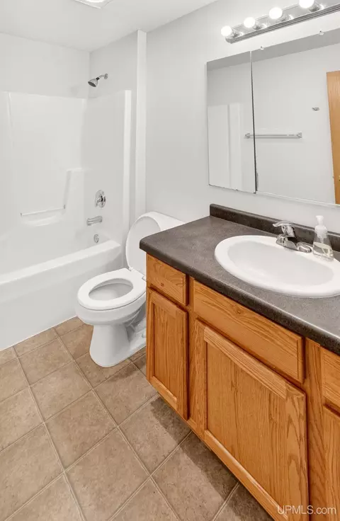 Bath - 1675 Ellsworth, Ishpeming, MI 49849 photo 2 of 5