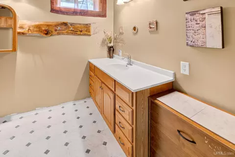 Bath - 1675 Ellsworth, Ishpeming, MI 49849 photo 3 of 5