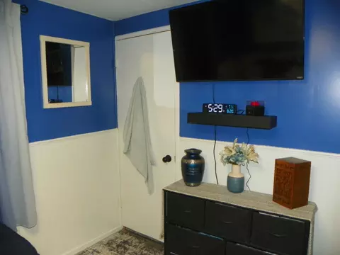 Bedroom - 3373 Lakeview, Harrison, MI 48625 photo 4 of 4