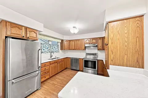 Kitchen - 9378 Rayna, Davison, MI 48423 photo 1 of 2