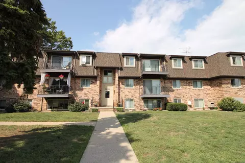 433 Riviera, Saint Clair Shores, MI 48080