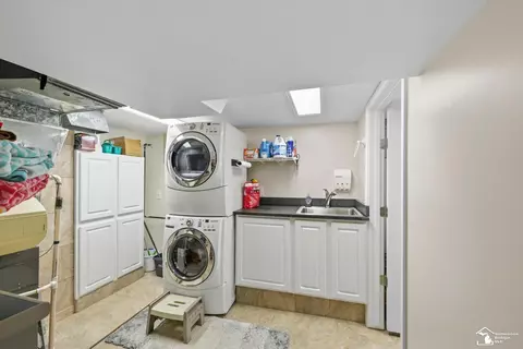 Other - 9032 Lawrence, Temperance, MI 48182 photo 7 of 9