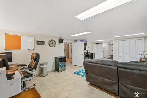 Other - 9032 Lawrence, Temperance, MI 48182 photo 3 of 9