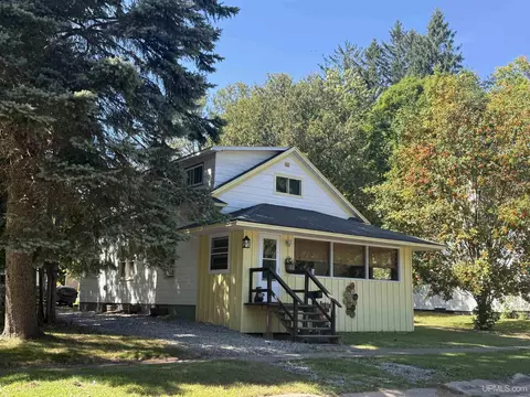 116 Iron, Crystal Falls, MI 49920