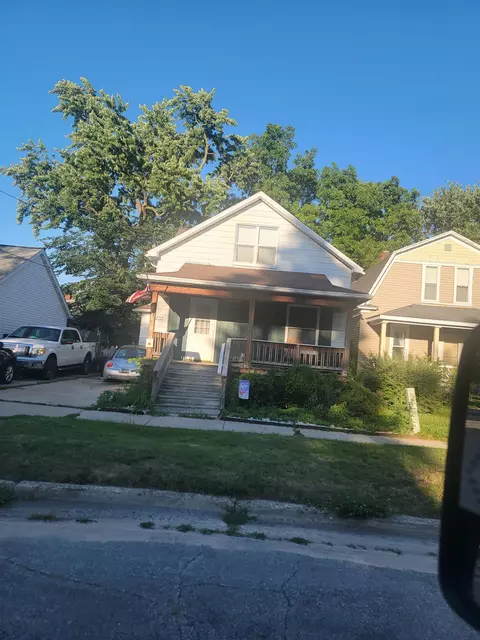 203 S Warner, Bay City, MI 48706
