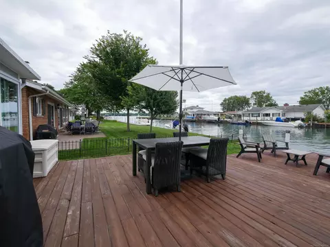 Exterior - 139 Channelsyde, Algonac, MI 48001 photo 5 of 8