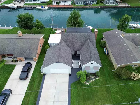 View/Area - 139 Channelsyde, Algonac, MI 48001 photo 5 of 13