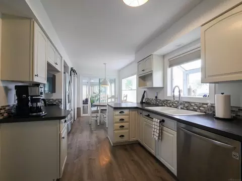 Kitchen - 139 Channelsyde, Algonac, MI 48001 photo 2 of 3