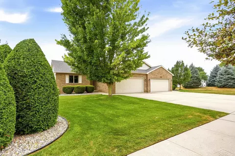 8971 N Brookshire, Saginaw, MI 48609