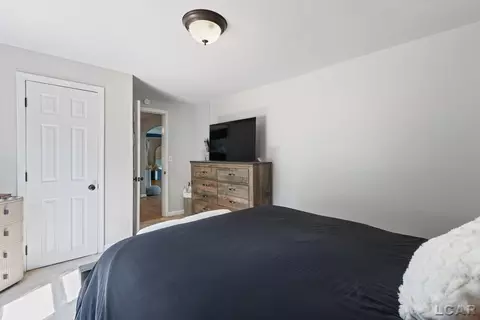 Bedroom - 1104 Sunset, Tecumseh, MI 49286 photo 3 of 4