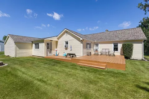 Exterior - 1104 Sunset, Tecumseh, MI 49286 photo 5 of 7