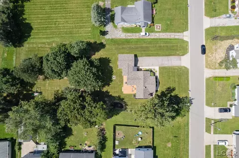 View/Area - 1104 Sunset, Tecumseh, MI 49286 photo 1 of 6