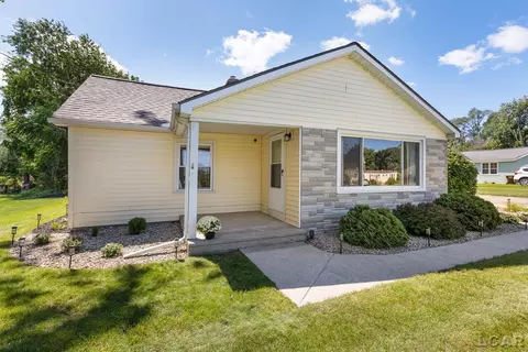 Exterior - 1104 Sunset, Tecumseh, MI 49286 photo 1 of 7